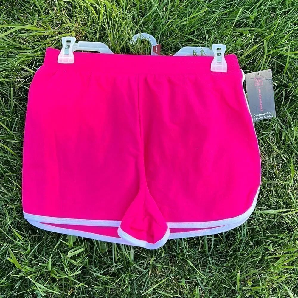 Women’s pink athletic shorts